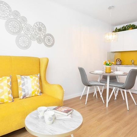 Apartment Warsaw Center By Renters Ngoại thất bức ảnh